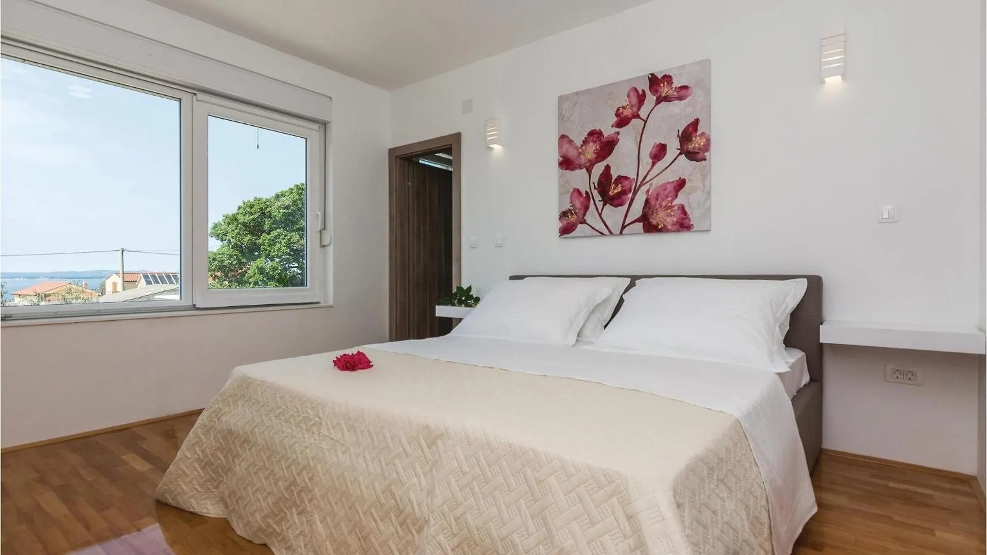 Awesome Home In Kozino With Kitchen בית נופש