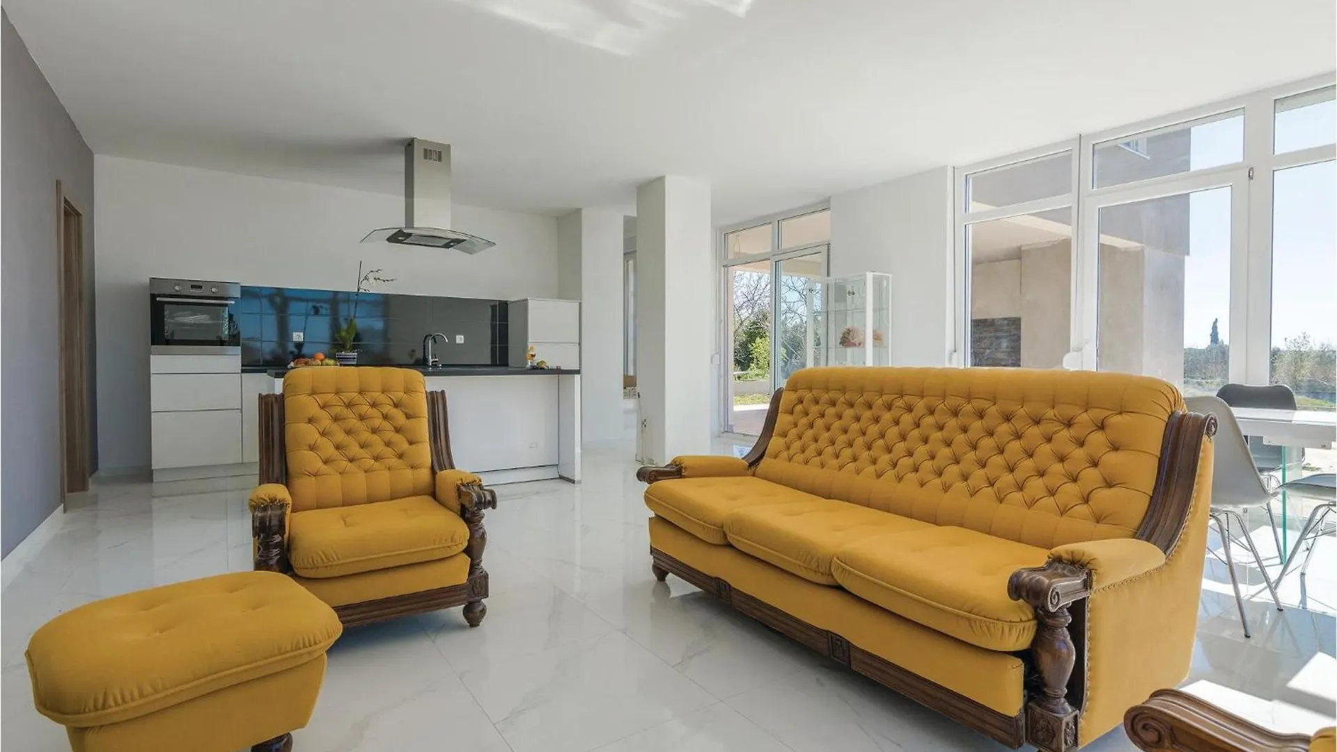 Awesome Home In Kozino With Kitchen קרואטיה